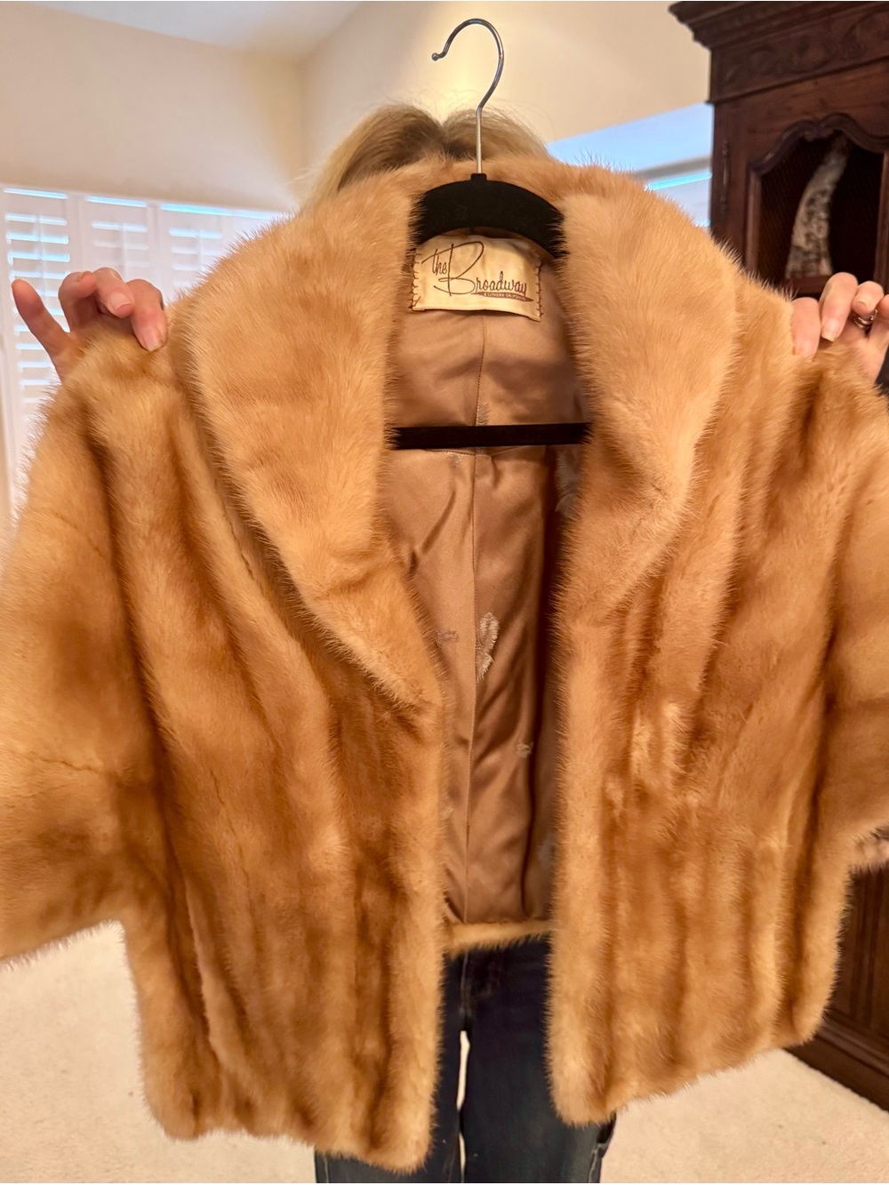 Women's Golden Brown Mink Shawl